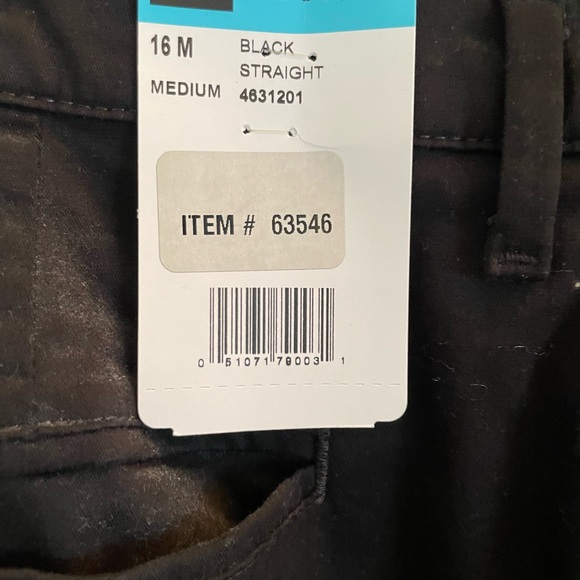 Lee Straight Leg Relaxed Fit Pants - Picture 2 of 5